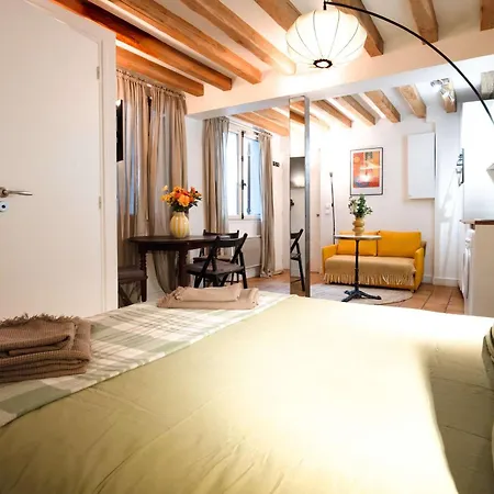 Appartamento Charming In Notre-dame *